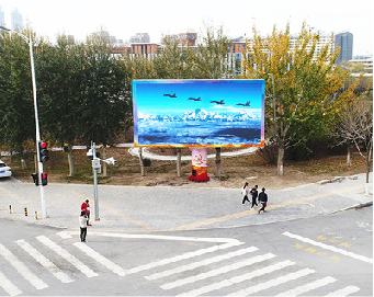 晋江户外大屏广告投放要点。